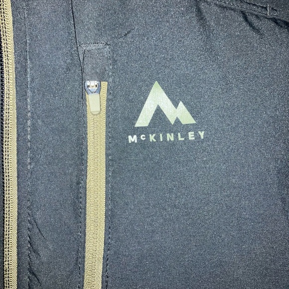McKINLEY Men's SMALL jacket! Like new! Black - Picture 2 of 6